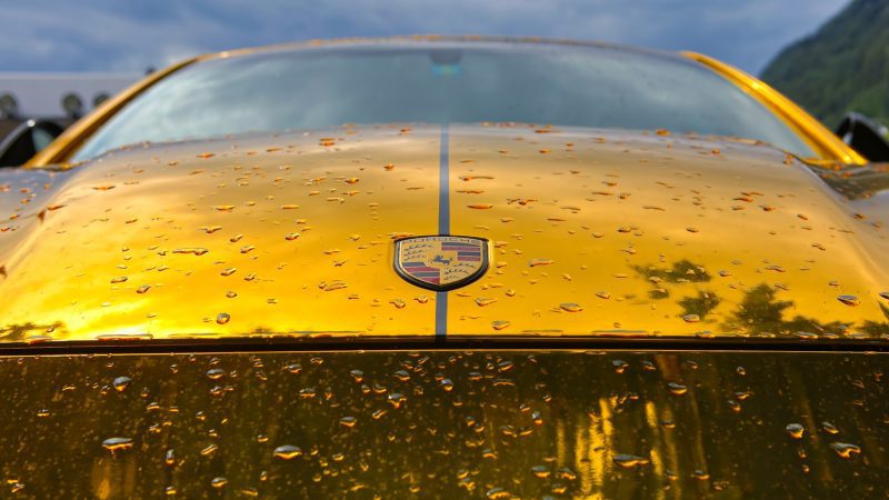 closeup photo of yellow and black Lamborghini vehicle